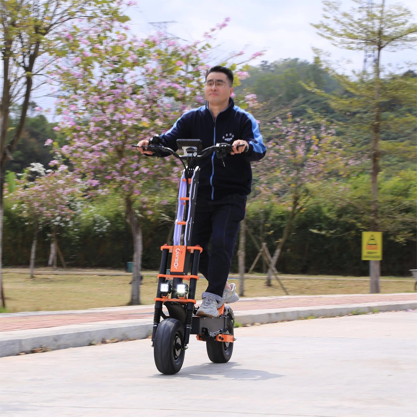 X8P 8000W Dual Motor Electric Scooter 60V 38.4Ah Off Road