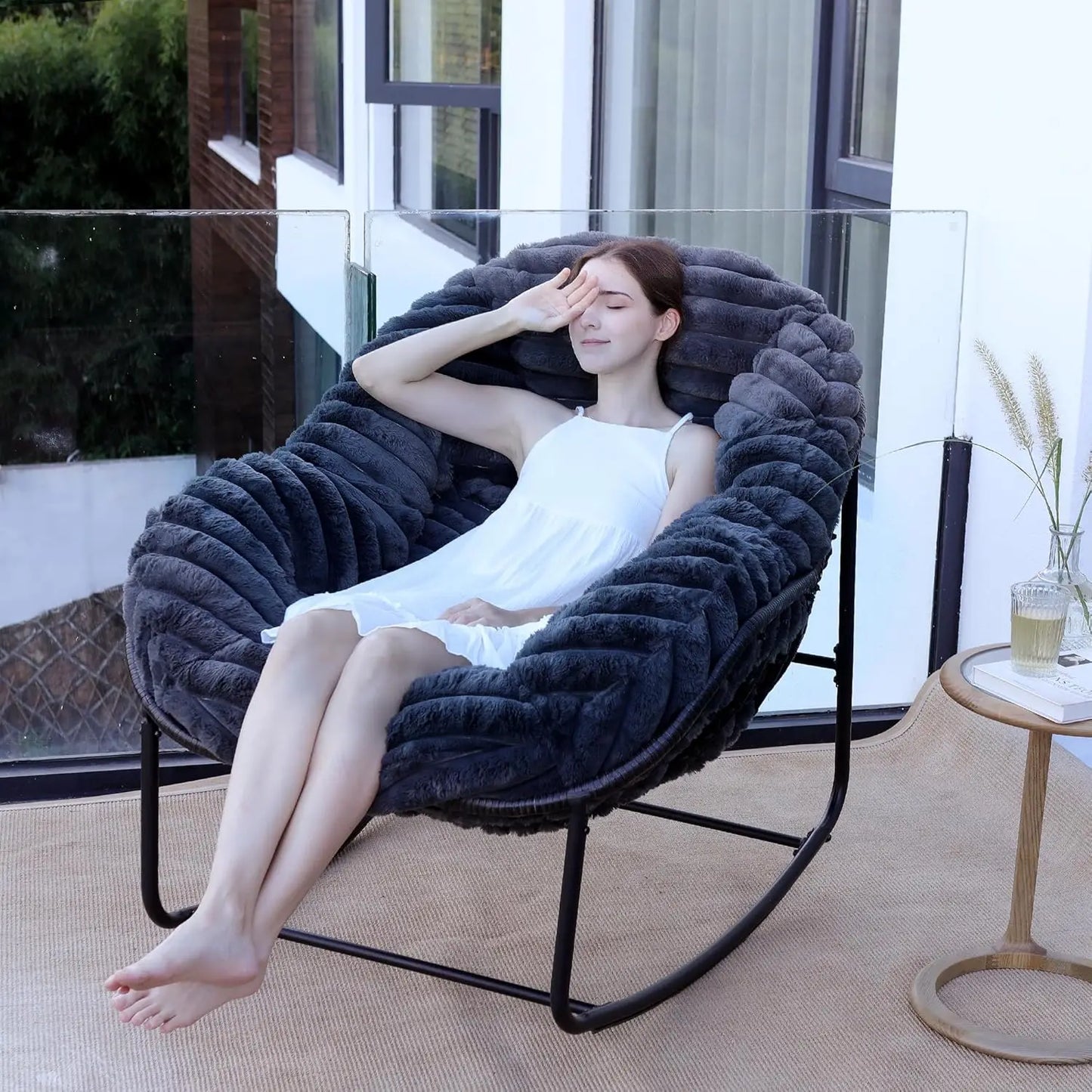 TIFICY Outdoor Wicker Egg Swing Chair With Cushion
